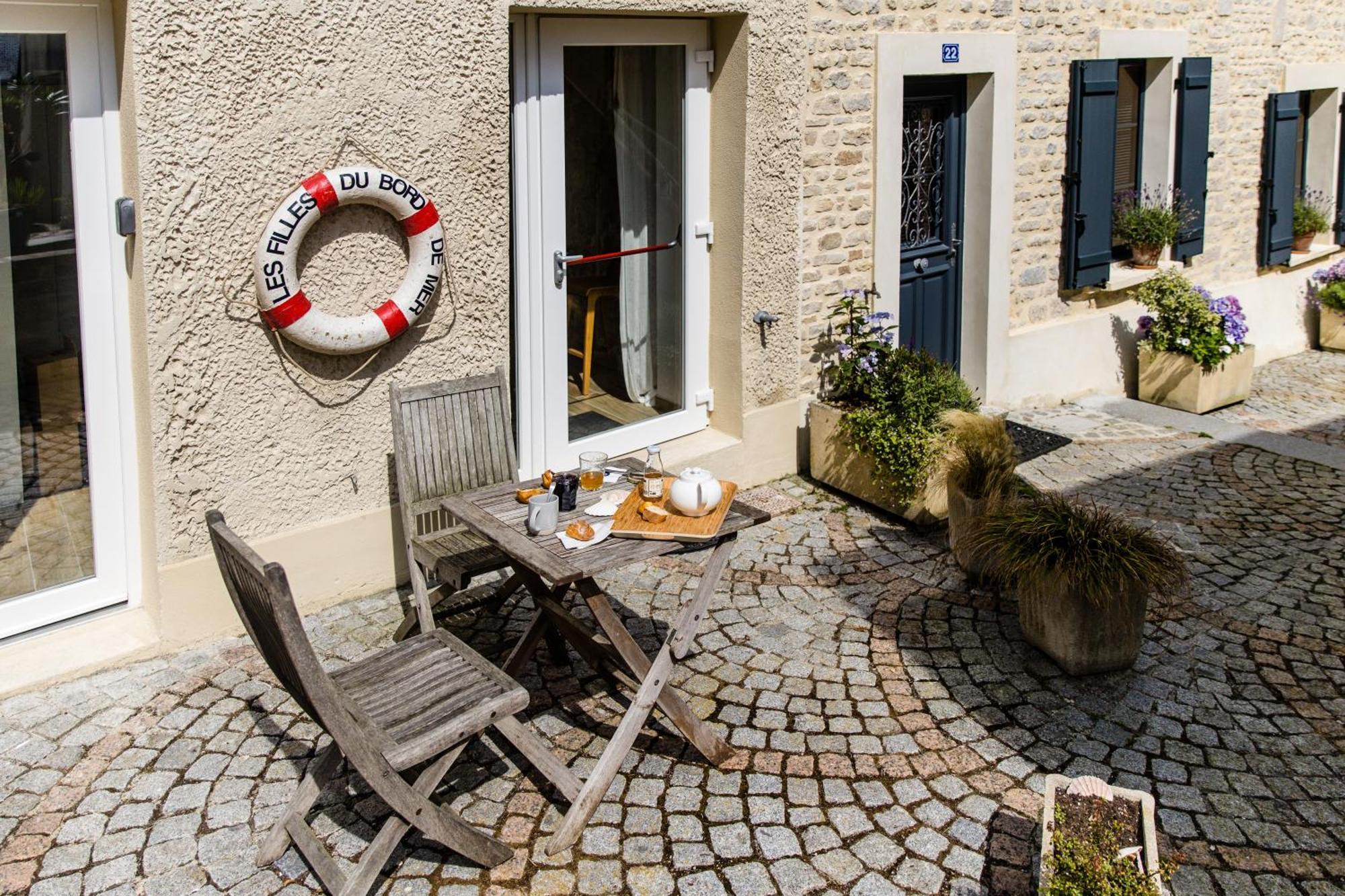 Mer Nature, Appartement Spacieux By Les Filles Du Bord De Mer, Petite Terrasse Vue Mer 贝桑于潘港 外观 照片