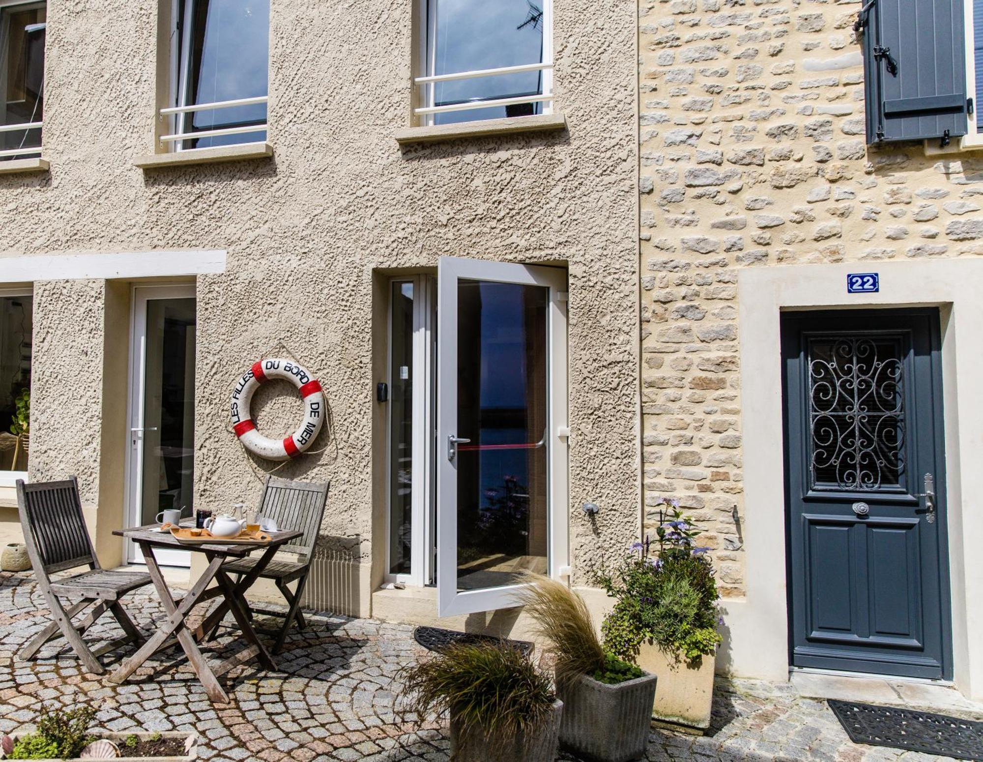 Mer Nature, Appartement Spacieux By Les Filles Du Bord De Mer, Petite Terrasse Vue Mer 贝桑于潘港 外观 照片